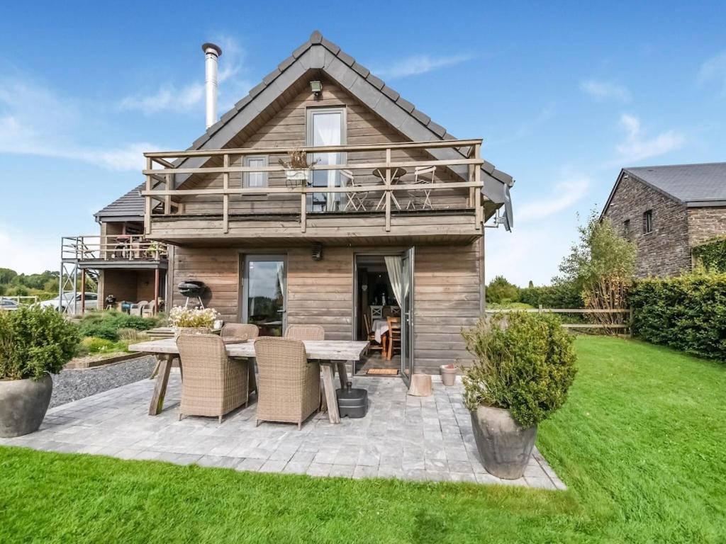 Tranquil Holiday Home In Mont With Bubble Bath エクステリア 写真