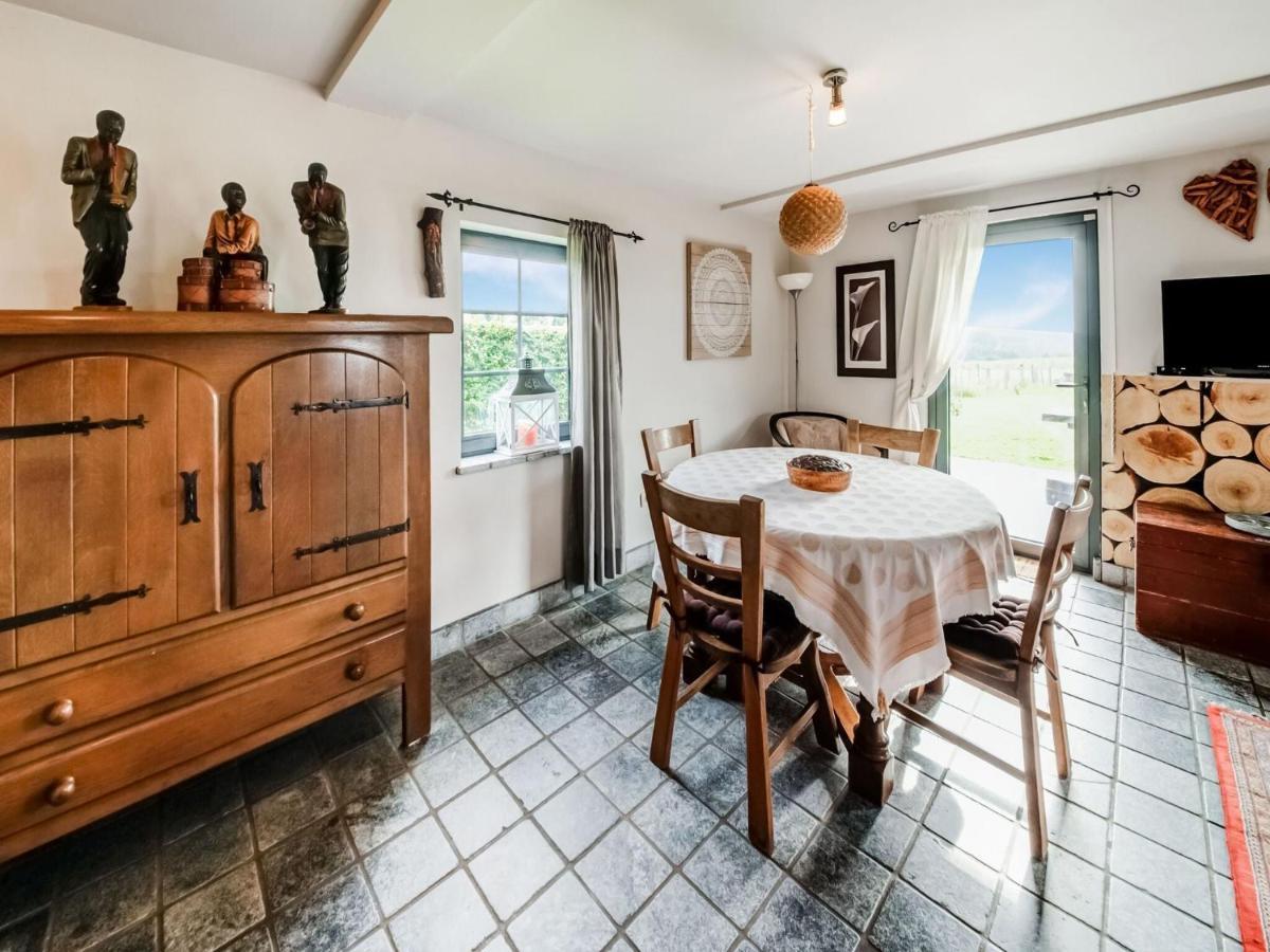 Tranquil Holiday Home In Mont With Bubble Bath エクステリア 写真