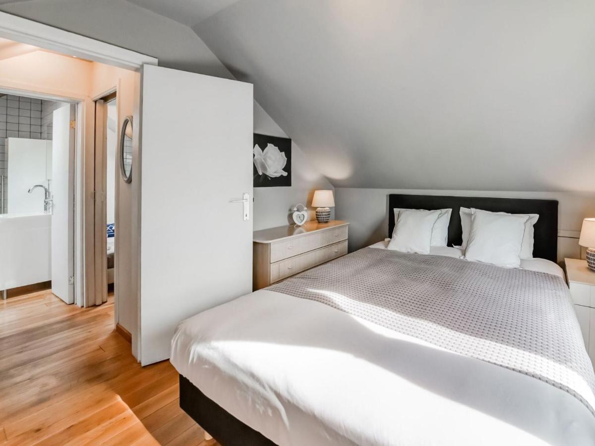 Tranquil Holiday Home In Mont With Bubble Bath エクステリア 写真