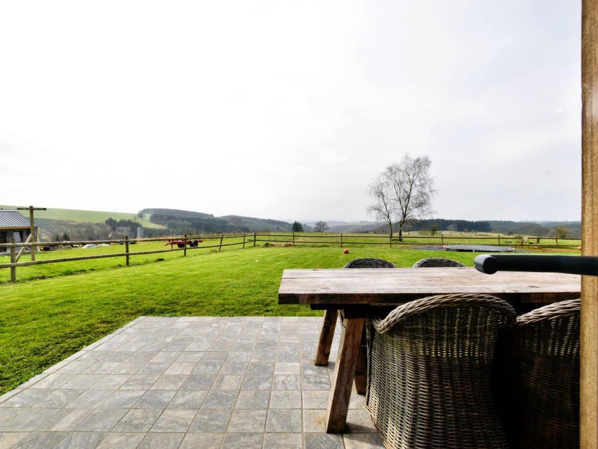 Tranquil Holiday Home In Mont With Bubble Bath エクステリア 写真